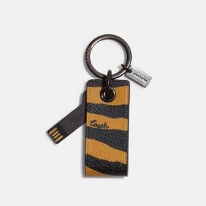 Authentic Coach Usb Key Fob With Tiger Print